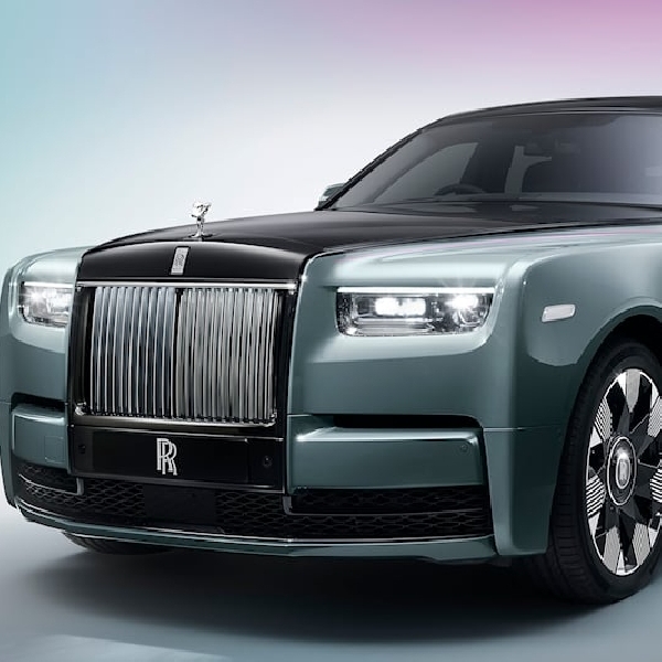 New Rolls-Royce Phantom Hadir Dengan Perubahan Lebih Halus