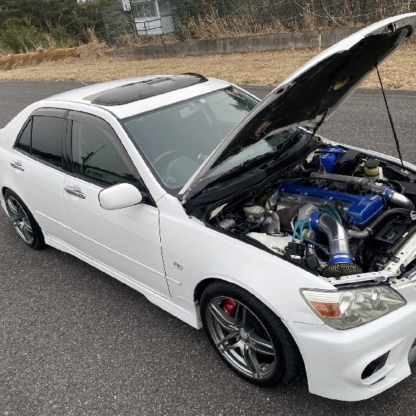 Bertampang Kalem, Toyota Altezza Sleeper Dicekoki Jantung 2JZ Turbo Bertenaga 500HP