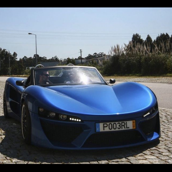 Adamastor P003RL Mobil Sport Asal Portugal Bermesin Kecil