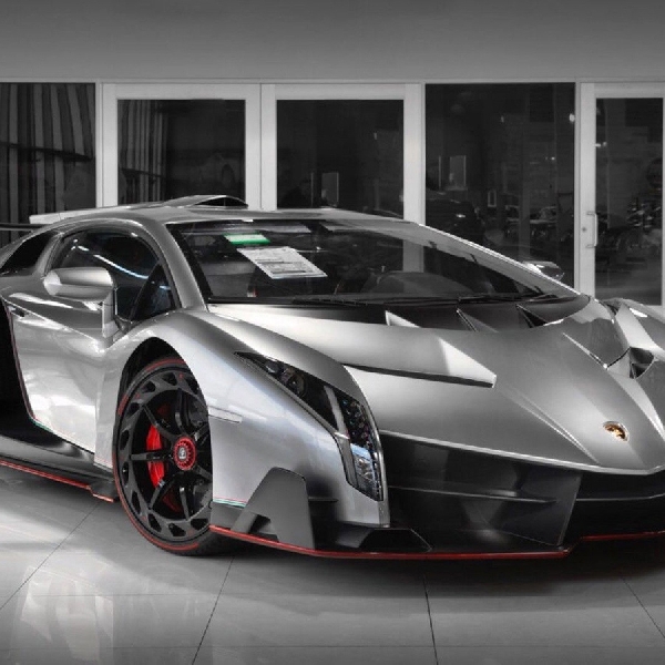 Dealer Jerman Ini Ingin Jual Lamborghini Veneno Miliknya