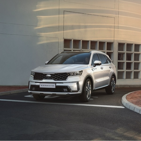 Intip Foto-Foto Kia Sorento Terbaru