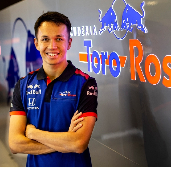 F1: Alexander Albon Mulai Nyaman Mengemudikan Mobil Red Bull