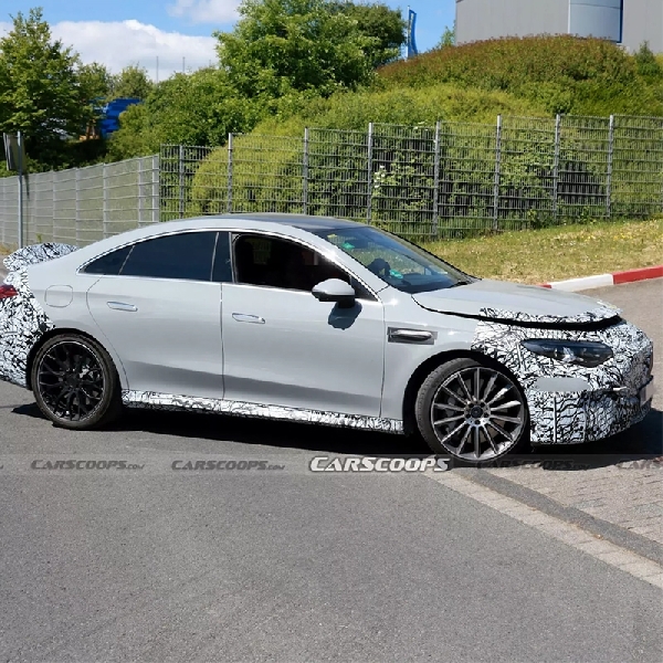 Mobil listrik AMG CLA 45 Terbaru Terungkap Sedang Uji Coba di Nurburgring 