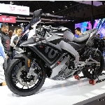 Aprilia GPR250R 2021 Meluncur di Cina