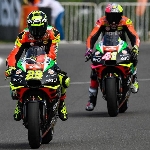MotoGP: Aprilia Ingin Pertahankan Duo Espargaro dan Iannone