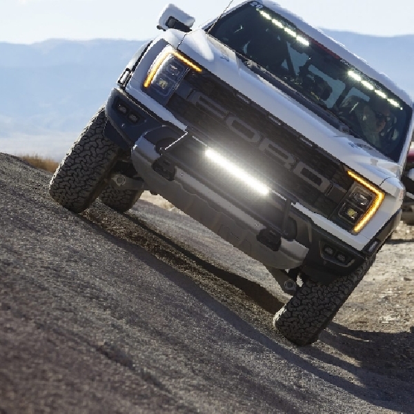 Ford Luncurkan Kursus Off-Road Untuk Pemilik Ranger Raptor 2024
