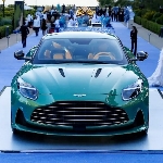 Aston Martin DB12 Pertama Terjual Rp 24 Miliar Pada Lelang Amal
