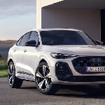 Audi Q5 Hybrid Usung Baterai Besar dan Jangkauan Listrik 100 km