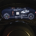 Audi Q8 Berteknologi V2X, Peringatkan Pengemudi Saat Mendekati Pekerja di Jalan Raya