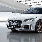 Audi Rilis TTS Memorial Edition di Jepang Sebagai Perpisahan