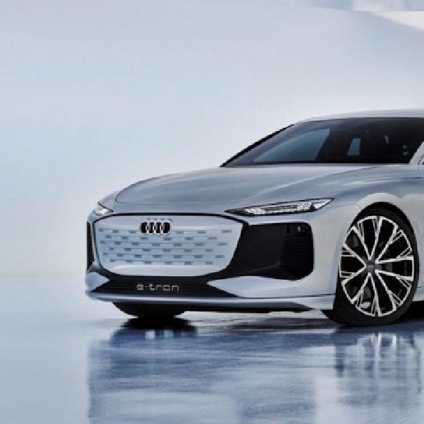 Audi RS6 Sedan Berjantung Listrik Akan Meluncur di 2025
