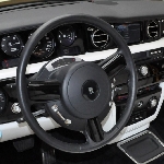 Auto Leitner Tawarkan Rolls-Royce Phantom Nyentrik Berkelir Kuning Two-Tone