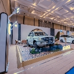 Launching di BCA Expo, Denza B5 Tempel Kesuksesan D9