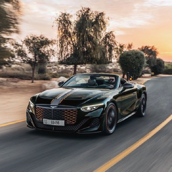 Bentley Batur Convertible 6.0L W12 Meluncur di Dubai, Hanya Tersedia 16 Unit!