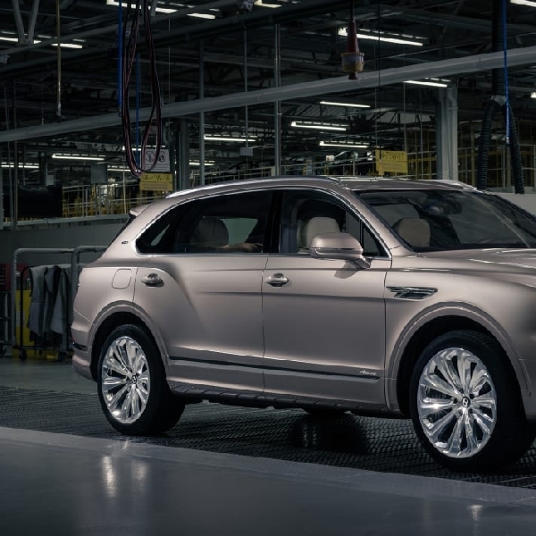 Banyak Ruang Untuk Kustomisasi, Bentley Luncurkan Bentayga Azure First Edition