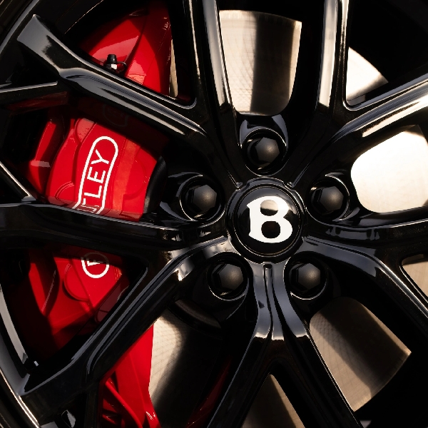 Rilis Teaser, Bentley Beri Sinyal Kuat Peluncuran Continental GTS Terbaru