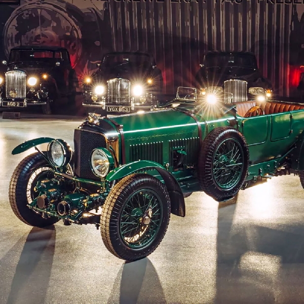 Bentley Speed  Six Pertama Akhirnya Siap Debut