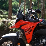 Suzuki V-STORM 250 SX Siap Buat Light Offroad dan Berkemah