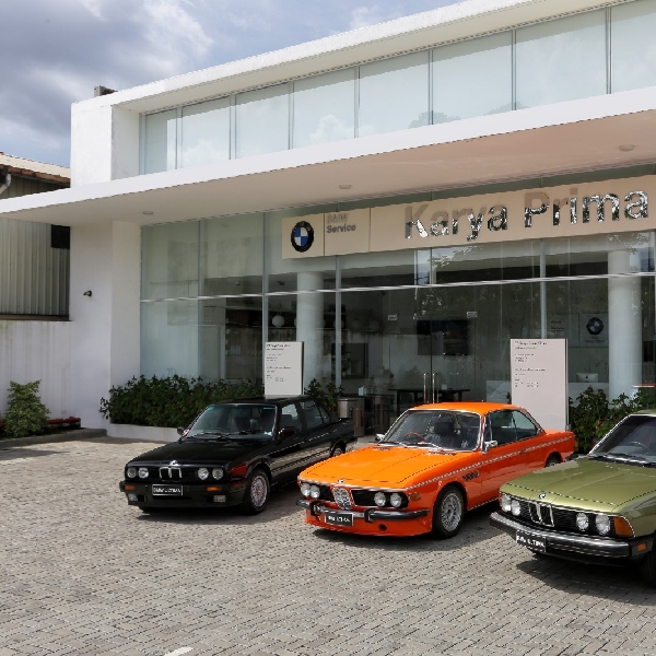 BMW Ultima Resmi Menjadi BMW Classic Partner Pertama Di Asia