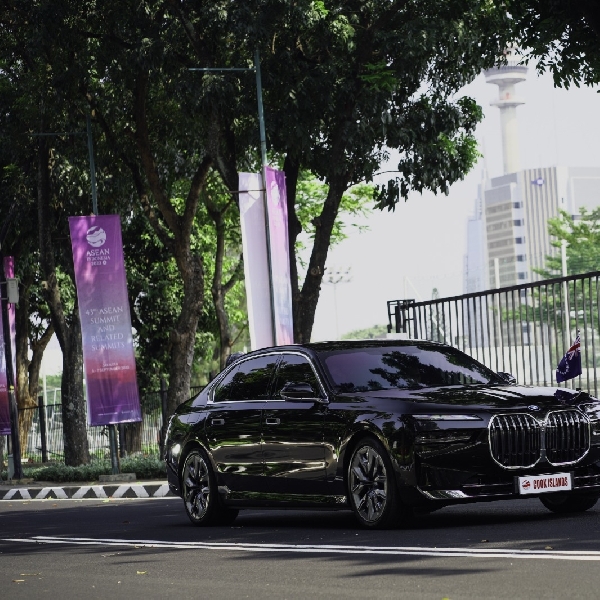 BMW i7 xDrive 60 Kendaraan Kepala Negara KTT ASEAN 2023