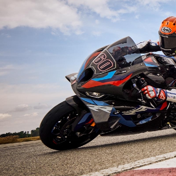 Upgrade Aerodinamis BMW M 1000 RR 2023, Siap Jadi Yang Terdepan Di WSBK 2023