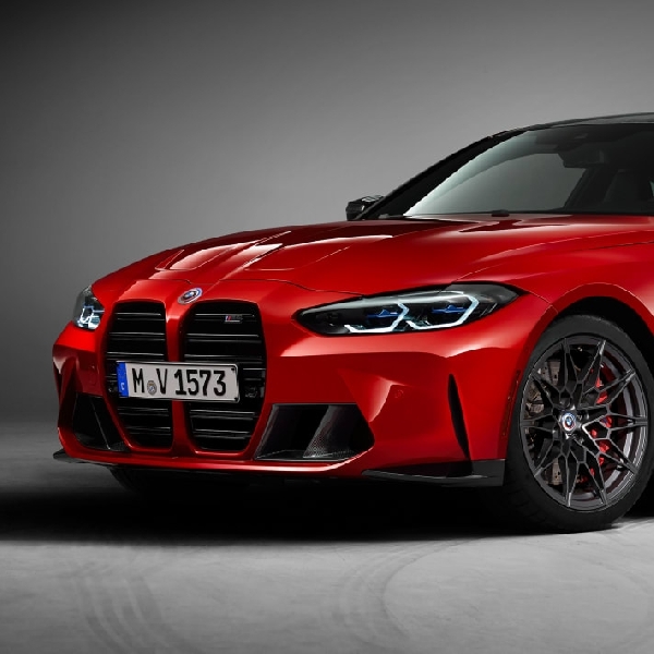 Selain M3, Divisi BMW M Juga Luncurkan M4 Edition 50 Jahre