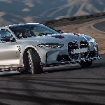 BMW M4 CSL Cetak Rekor Lap Tercepat Baru Di Nurburgring