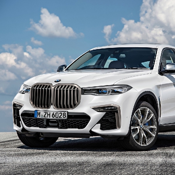 BMW X8 M Siap Diproduksi