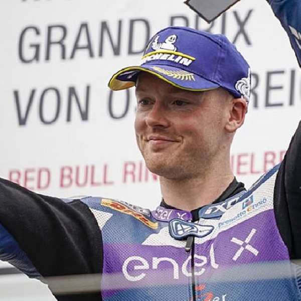 Bradley Smith Ingin Kembali ke MotoE dan Gabung ke RNF E-Racing Team