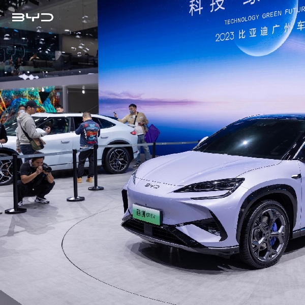 Debut di China, BYD Sea Lion 07 Jadi Pesaing Tesla Model Y