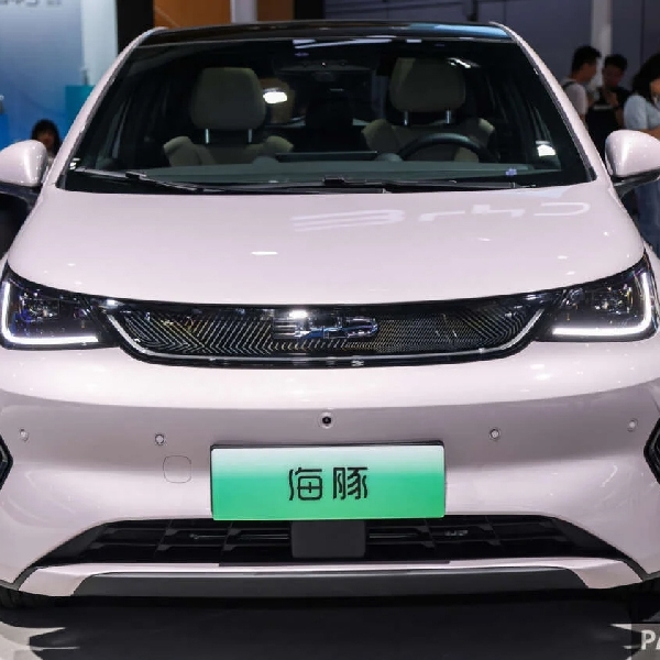 BYD Dolphin 2025 Facelift Tampil di Shanghai Auto Show
