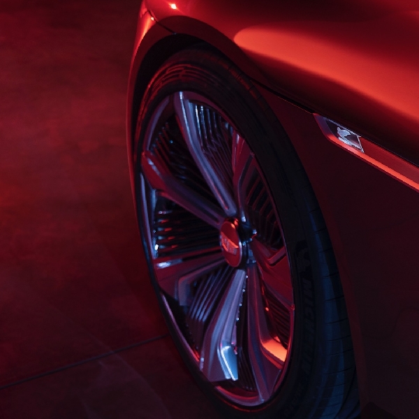 Cadillac Akhirnya Perlihatkan Tampang Celestiq, Debut 22 Juli