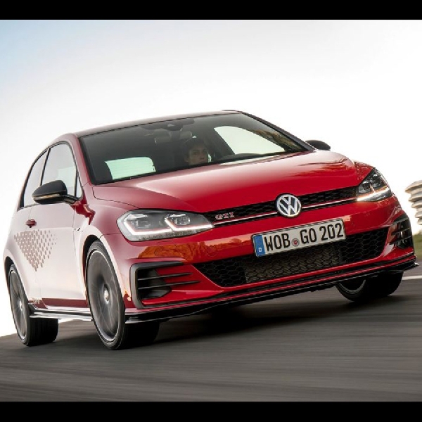 VW Golf GTI TCR Dengan Tenaga 286 hp Terinspirasi dari Versi Touring Car