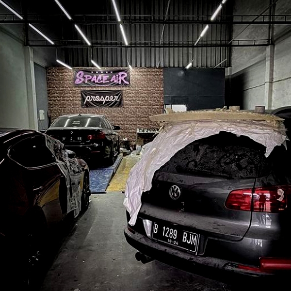 Space Air Aeroworks, Modif Bodykit Karbon yang Ga Ada Batas