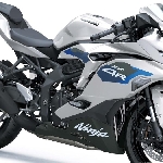 Kawasaki Ninja ZX-4R SE dan Ninja ZX-4RR Dapat Versi Penyegaran, Ada Warna Baru!
