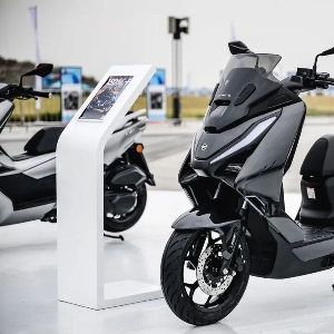 CFMoto 150SC-F DapaT Versi Terbaru, Skutik Dek Rata Mewah Dengan Fitur Melimpah