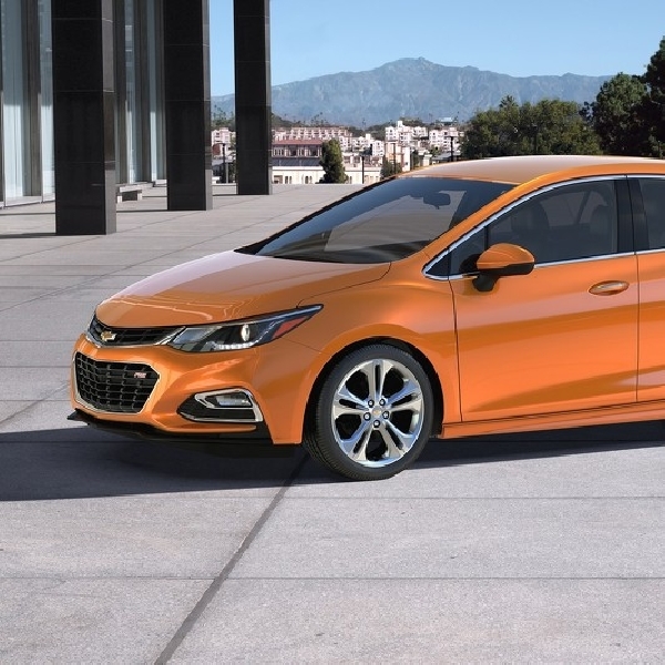 Chevrolet Kenalkan Hatchback Anyar Lewat Internet