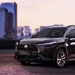 Toyota Corolla Cross Tampil Beda di Jepang