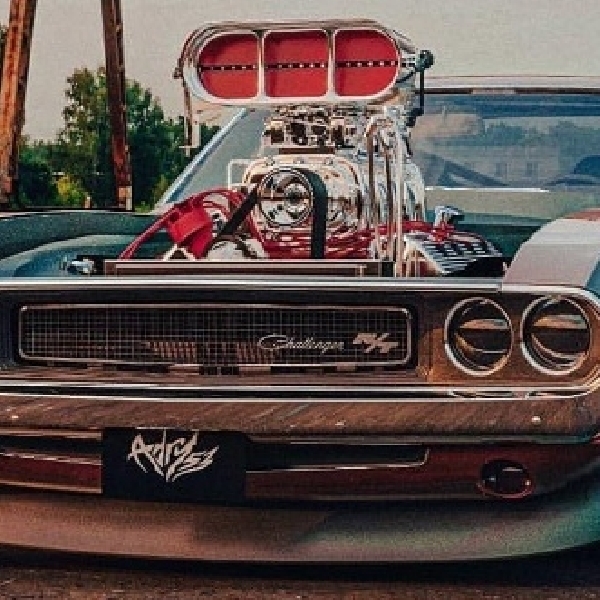 The Real Muscle Car, Dodge Challenger 1970 Ekspose Aura Sangar Bermesin 425HP