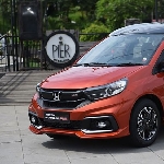 Daihatsu New Sigra MC VS Honda Mobilio Bekas, Mana yang Lebih &ldquo;Worth It&rdquo;?