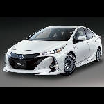 Dapat Sentuhan TDR dan Modellista-Toyota Prius Tampil Lebih Menggoda