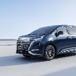 Denza Memperkenalkan Minivan Mewah D9 ke Eropa