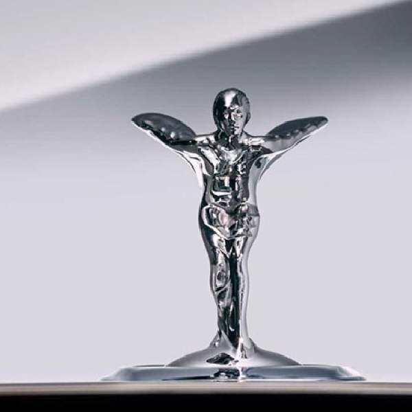 Desain Baru Rolls-Royce Spirit Of Ecstasy Tingkatkan Aerodinamis