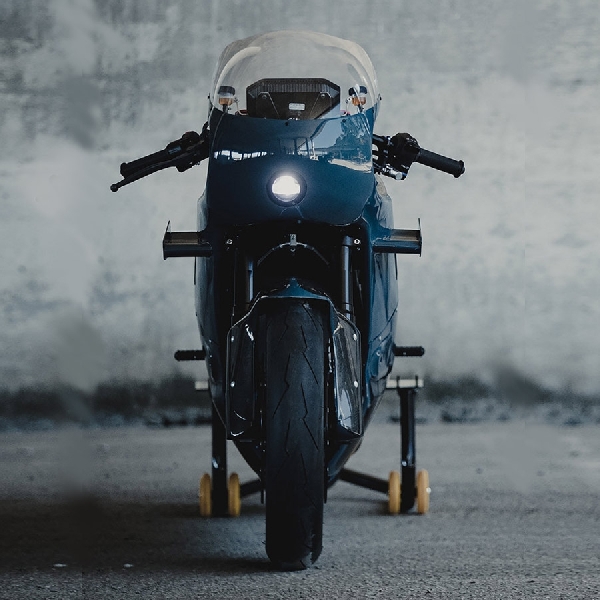 Deus X Zero, Sepeda Motor Balap Listrik Kombinasi Modern dan Klasik