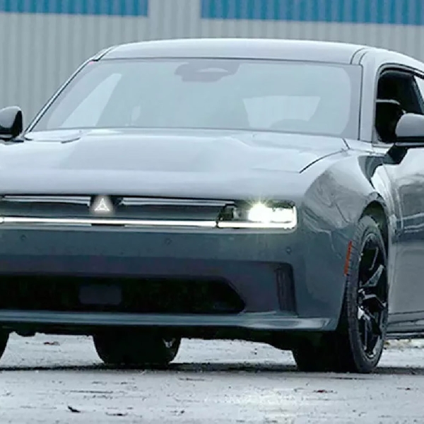 Dodge Charger Daytona 2025 Debut 5 Maret Mendatang