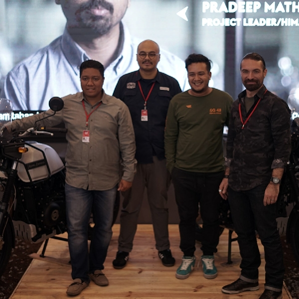 Royal Enfield Kenalkan Modifikasi SG-411 Himalayan Hasil Kolaborasi Smoked Garage