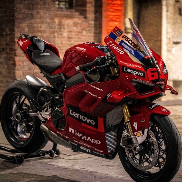 Baru Dijual, Ducati Panigale V4 S Race Replica Ludes Dalam Sekejap