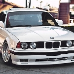 Kalcer! BMW E34 Bersolek Stance, Tampang Sampai Peforma Kena Sentuhan