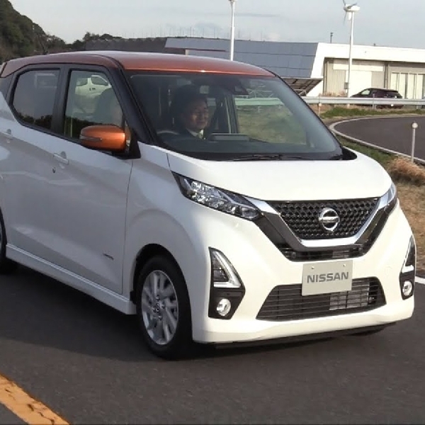 Nissan Raih Dua Penghargaan Japan Car of the Year 