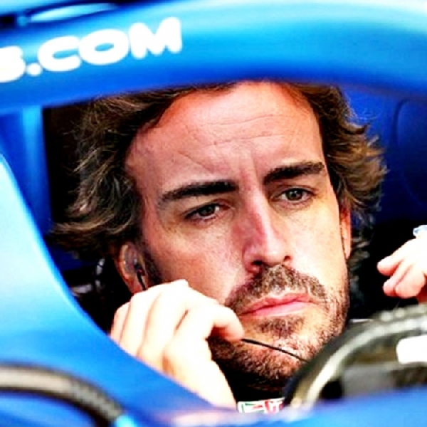 Fernando Alonso Beri Sinyal Bertahan di Formula 1
